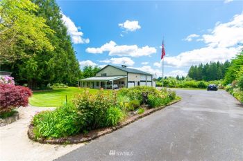 877 King Road , Winlock, WA 98596