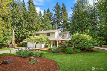 6405 NE Dapple Court , Bainbridge Island, WA 98110
