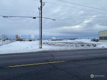 697 Dodson Road NW, Ephrata, WA 98823