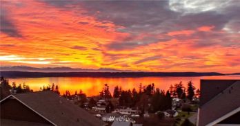205 Grandview Circle , Camano Island, WA 98282