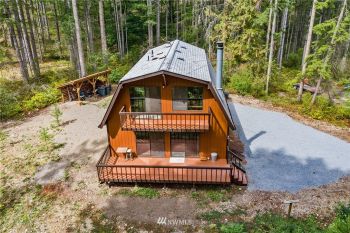 41320 109th Avenue Ct E, Eatonville, WA 98328