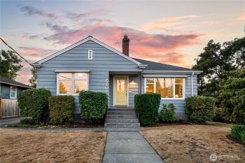 8559 25th Avenue NW, Seattle, WA 98117