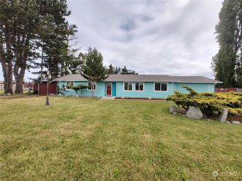 70 Mountain View Drive , Sequim, WA 98382