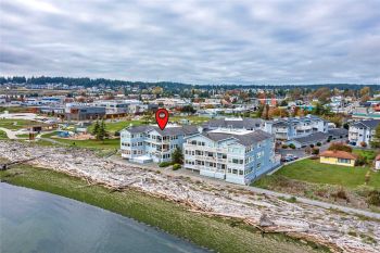 651 SE Bayshore Drive #E301, Oak Harbor, WA 98277