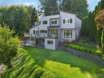 6021 158th Place NE, Redmond, WA 98052