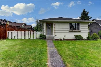 427 Avenue J , Snohomish, WA 98290-2643