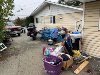 1010 Waterloo Road , Oak Harbor, WA 98277