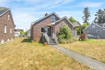 1505 Oakes Avenue , Everett, WA 98201