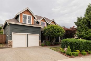 28401 52nd Avenue S, Auburn, WA 98001-1933