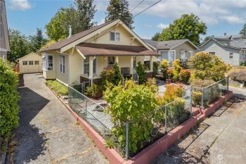 1231 9th Street , Bremerton, WA 98337
