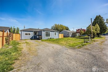 304 Edwards Street SW, Yelm, WA 98597