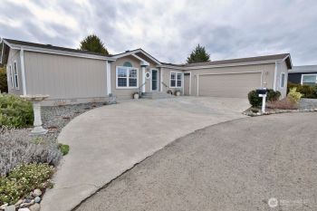 616 N 7th Avenue , Sequim, WA 98382
