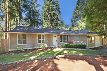 1021 208th Avenue NE, Sammamish, WA 98074