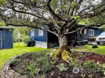 33758 Hansville Road NE, Kingston, WA 98346