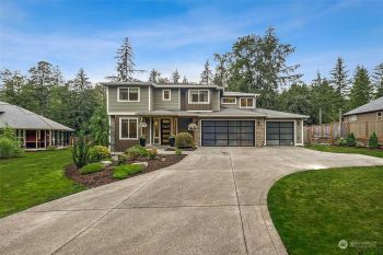 31215 218th Place SE, Black Diamond, WA 98010