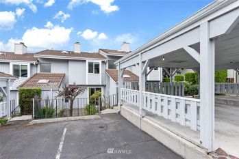 1616 Skyline Way #2, Anacortes, WA 98221