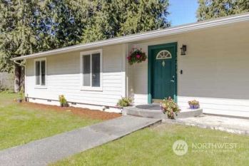 36214 46th Avenue E, Eatonville, WA 98328