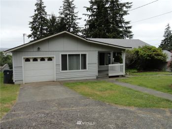 528 Beacon Hill Drive , Hoquiam, WA 98550