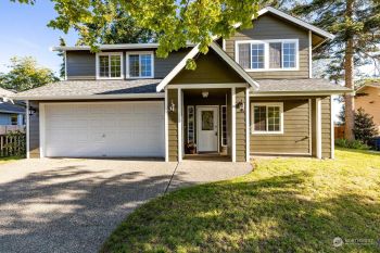 1601 SW 9th Avenue , Oak Harbor, WA 98277