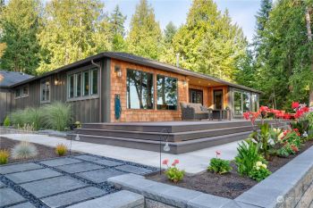 2393 S East Camano Drive , Camano Island, WA 98282