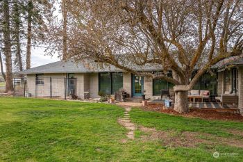 5001 NW Sagebrush Flats Rd , Ephrata, WA 98823