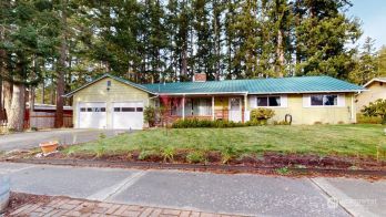 1760 NE 11th Avenue , Oak Harbor, WA 98277