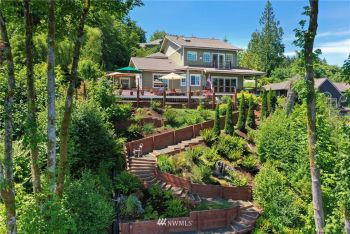 7559 Clover Valley Road SE, Port Orchard, WA 98367
