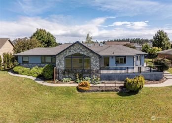 190 Lone Eagle Lane , Sequim, WA 98382