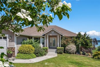 362 Samanthia Lane , Camano Island, WA 98282