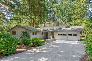 3005 241st Avenue SE, Sammamish, WA 98075
