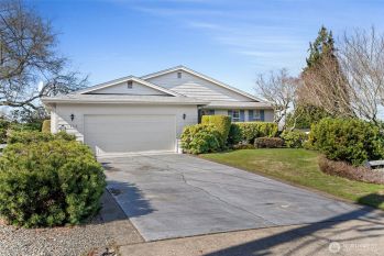 1814 N Skyline Drive , Tacoma, WA 98406