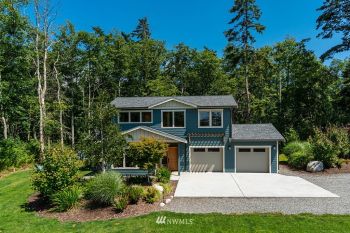 1327 Great Horned Owl Lane , Oak Harbor, WA 98277