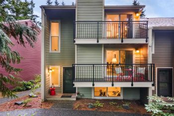 716 N. 161st Place #9, Shoreline, WA 98133