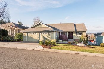 190 Coral Drive , Sequim, WA 98382