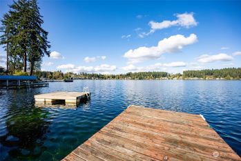 11811 Clear Lake South Road E, Eatonville, WA 98328
