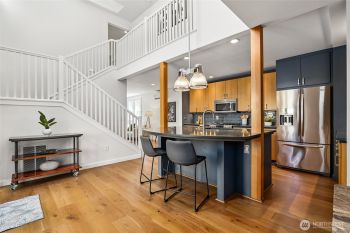 917 18th Avenue #C, Seattle, WA 98122