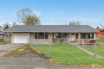 713 1st Avenue S, Pacific, WA 98047