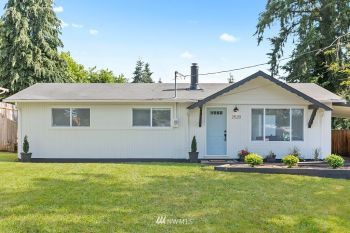 2520 197 Place SW, Lynnwood, WA 98036