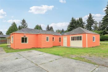 3709 S 162nd Street , SeaTac, WA 98188-3035