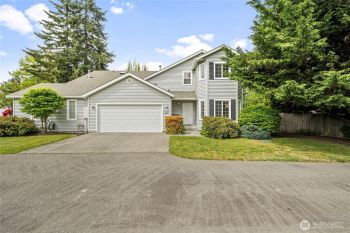 6613 109th Street Ct E, Puyallup, WA 98373