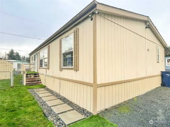 4205 S Auburn Way #65, Auburn, WA 98092