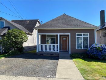 444 Eklund Avenue , Hoquiam, WA 98550