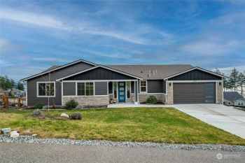2052 Saratoga View Way , Oak Harbor, WA 98277
