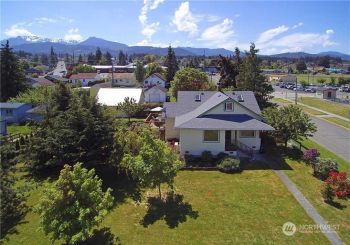 302 E 12th Street , Port Angeles, WA 98362