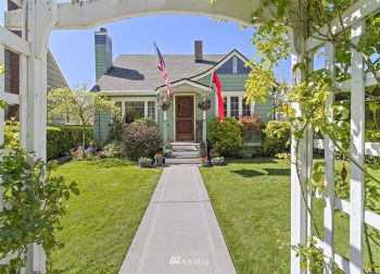 2147 Nichols Boulevard , Longview, WA 98632