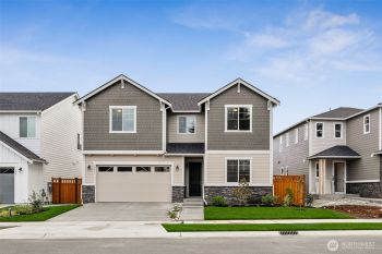 15503 205th Avenue E #232, Bonney Lake, WA 98391