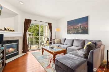 14714 Admiralty Way #A318, Lynnwood, WA 98087