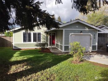 412 Mosman Avenue SW, Yelm, WA 98597