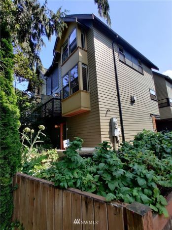 848 NW 50th Street #B, Seattle, WA 98107