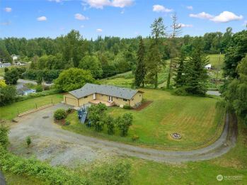 14220 Three Lakes Road , Snohomish, WA 98290